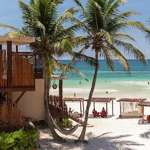 La Zebra Tulum, A Small Luxury Тулум